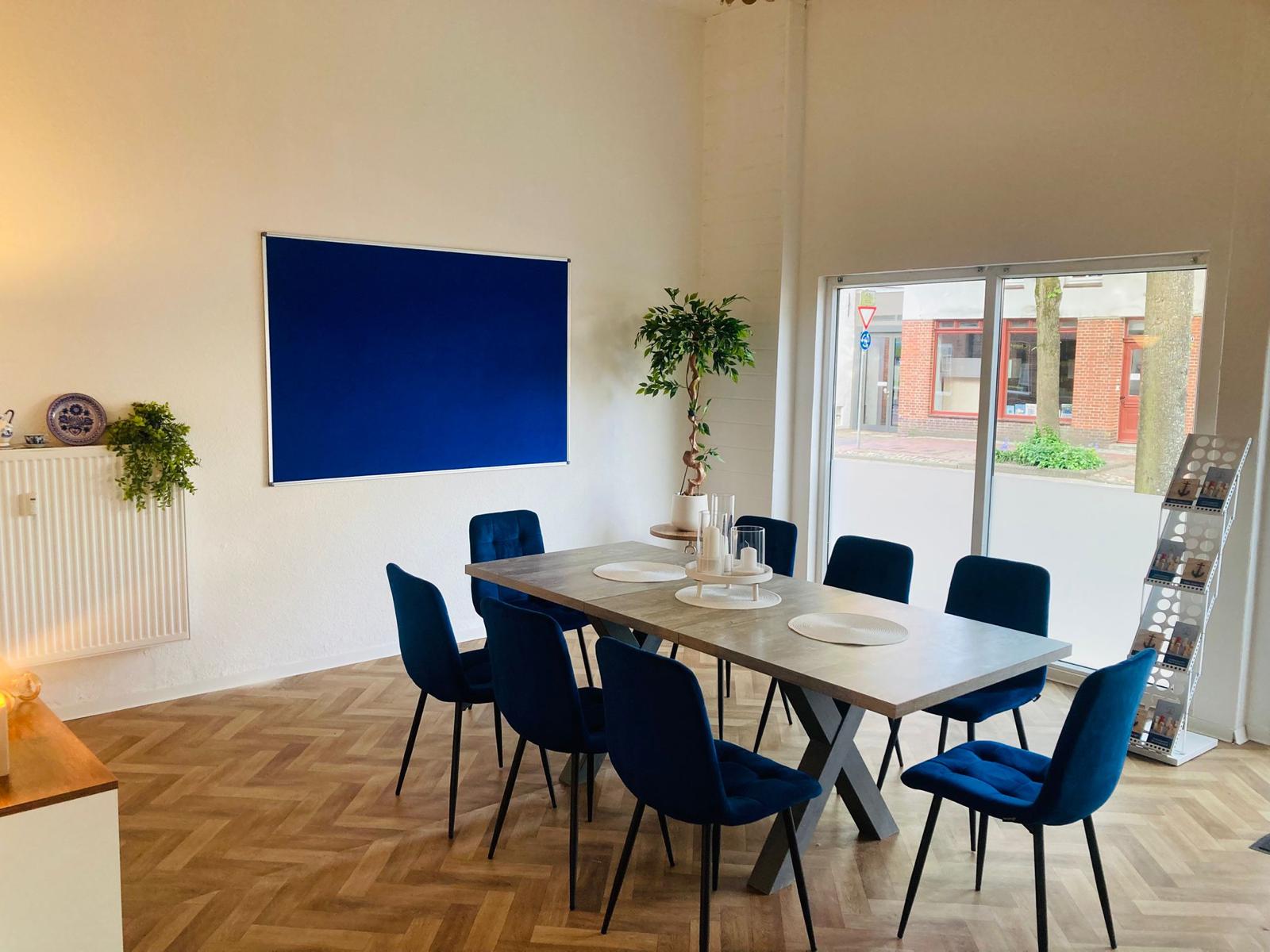 Großer Besprechungsraum im Büro Norden